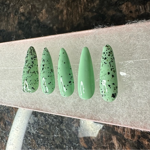 “Iced Chipped Mint” Press On Set by LoveScottiNails - Picture 3 of 9